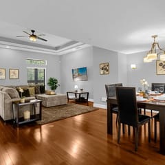 Vibrant 4Br, 3.5B in Townhome - 1 mile from Disney