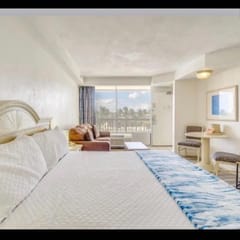 Oceanfront Daytona Condo | Pool, Hot Tub, Pets OK