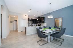 15 min from Disney World, ChampionsGate Resort TownHouse with Club House Pools, Water Park, Gym