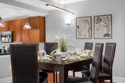 Enchanted Garden Townhouses 1 Mile to Disney World
