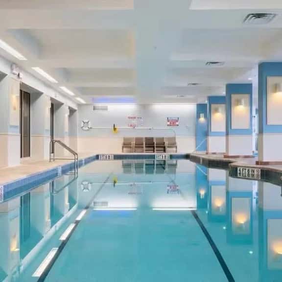 Beachfront Condo Daytona Oceanfront Pool & Hot Tub - Image 1
