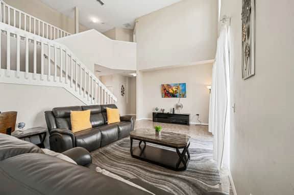 Waterfront 5BR Villa 15 Min to Disney | Sleeps 10 - Image 5