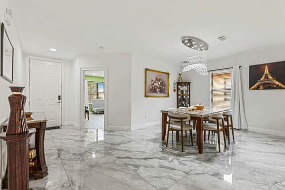 4BR Villa in Gated Villa Sol - Near Disney