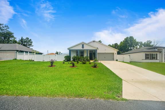 2BR VIlla in Peaceful Marion Oaks | Ocala, FL